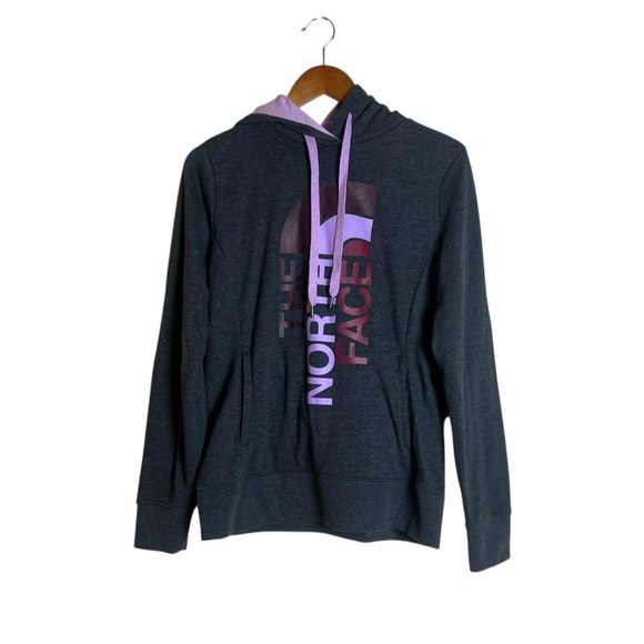 the north face Sweaters - The north face grey fleece hoodie. Size‎ medium